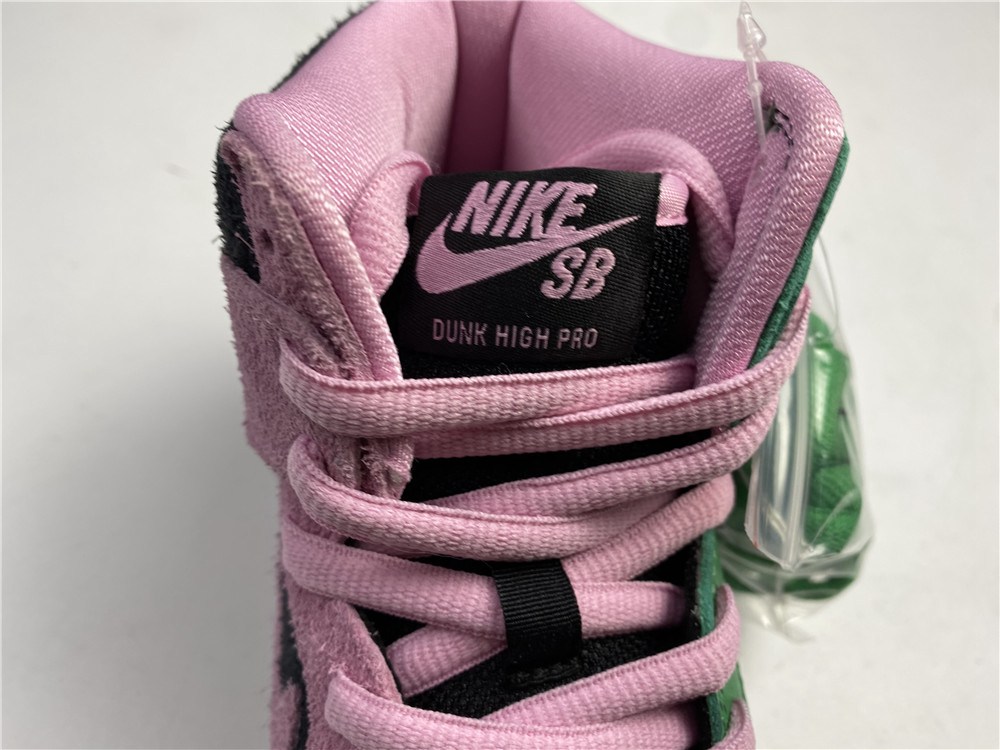 Nike Dunk SB Hi Invert Celtics CU7349-001